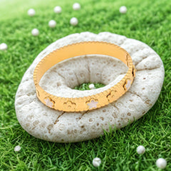 White Multicolor Flower Charm 316L Stainless Steel Bangle for Women PVD Gold Plated Anti-Tarnish Cuff Bracelet Adjustable Everyday Wear 18K Gold Plated Hypoallergenic