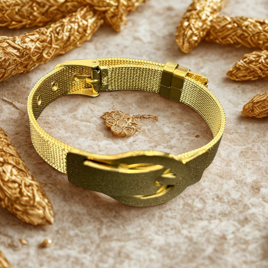 Women’s Premium Gold Buckle Chain Bracelet, Adjustable Stainless Steel Mesh Band with Crystal Accent, Anti-Tarnish Designer Luxury Bracelet for Daily Wear and Fashion Outfits